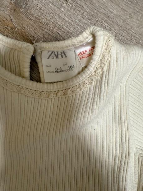Saty s tylom zara 104, zara,104