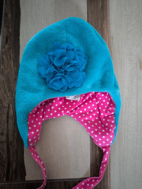 Zimná kvalitná bunda adee + dve čiapky, 110