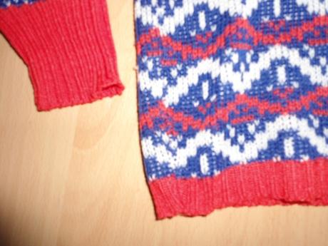 Svetrik - darujem k objednavke na poziadanie, 104