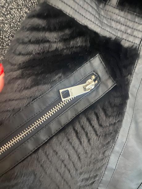 Vesticka guess, guess,s