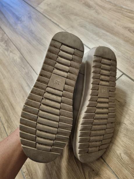 Topánky, 38