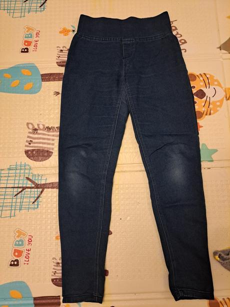 Rifle rozm.36, darujem, 36