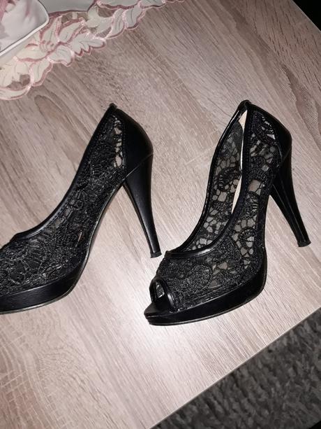 Lodičky čipkovane, 38