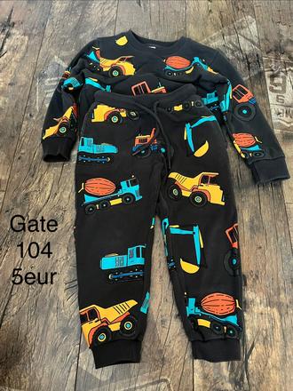 Teplakova súprava, gate,104