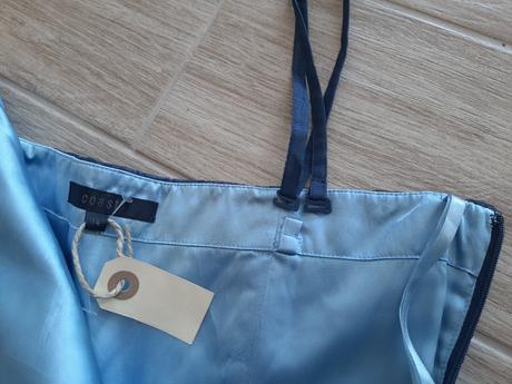 Spolocenske  saty coast, 40