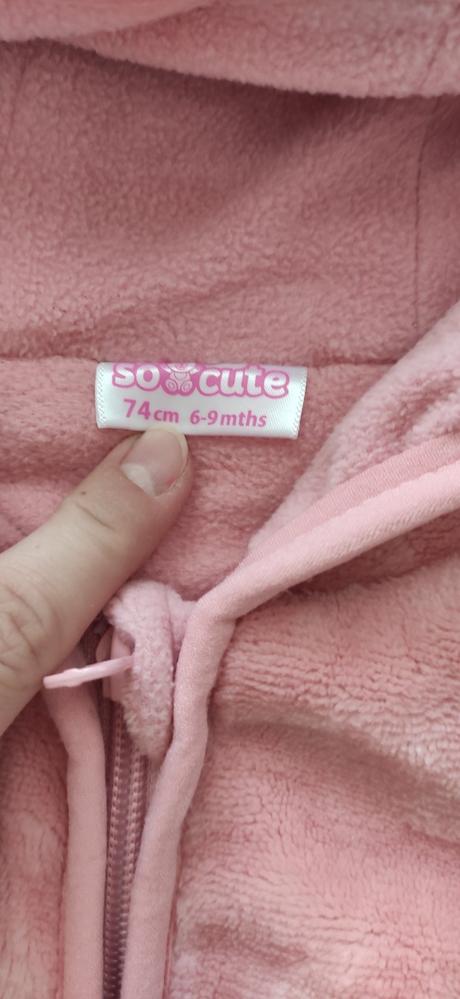 Dievčenský overal, 74