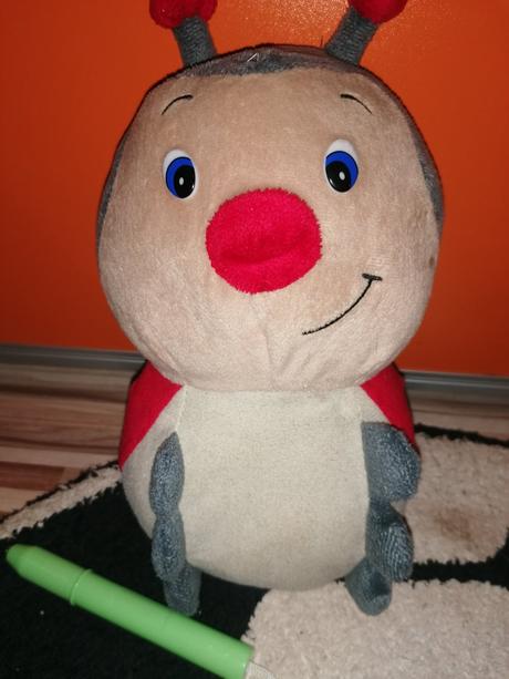 Lienka svietiace brucho  pero pisacie, 