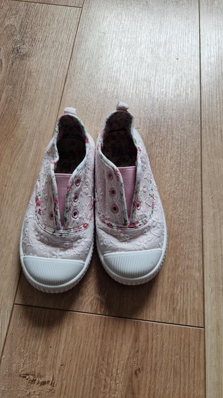 Plátenky veľ. 28., f&f,28