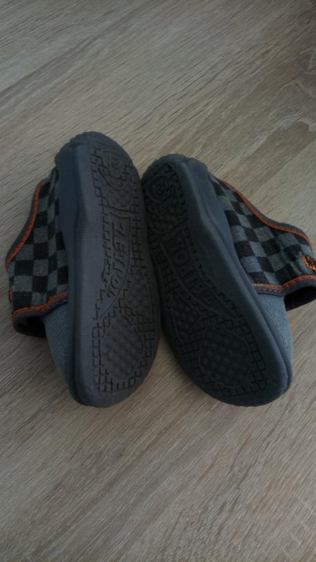 Plátenky s bagrom, zetpol,21