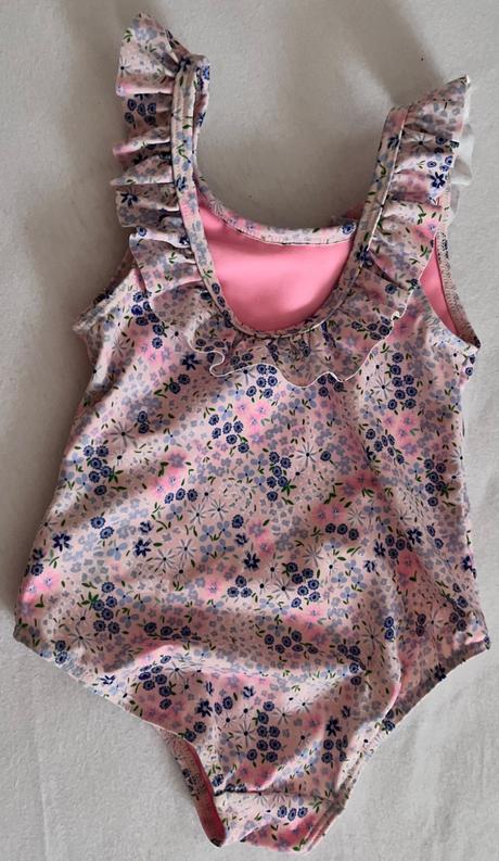 Plavky v top stave volanikove krasne, f&f,86