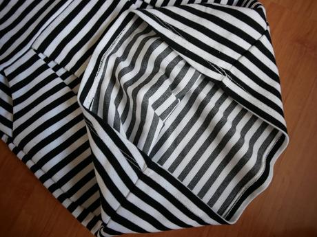 Úpletové elegantnejšie pásikavé šaty, h&m,104