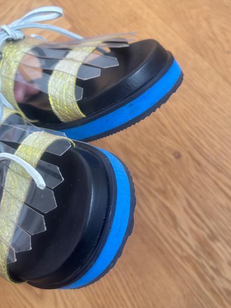 Pollini šľapky v.37, 37