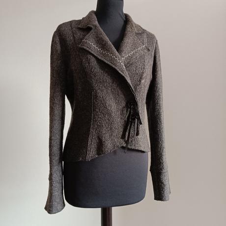 Nepodšité sako, 40