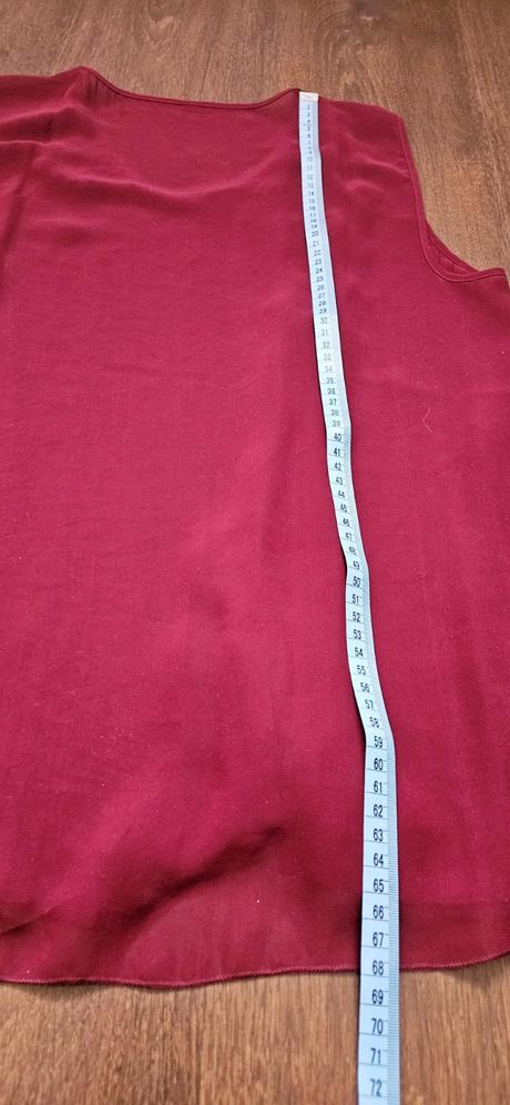 Lahucka bordova bluzka v. 42, 42