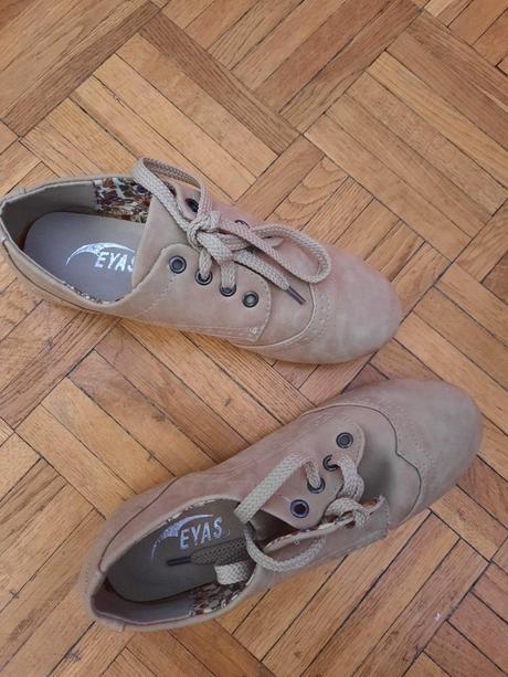 Dievčenské poltopánky -mokasíny, 32