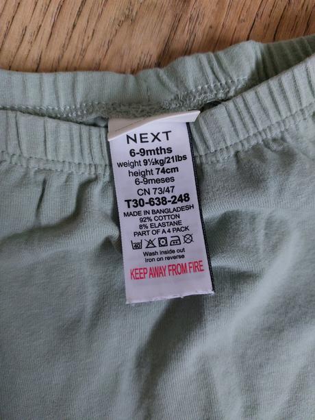 Teplaky next, next,74