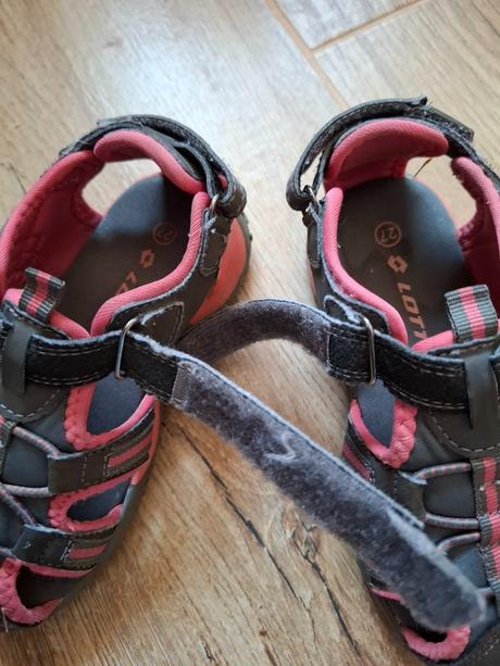 Sandále športové lotto pekný stav, lotto,27