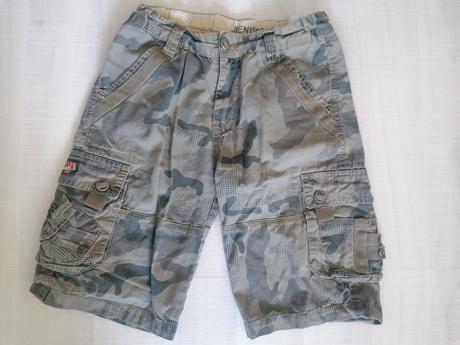 Vojenske tenké letné šortky, 140