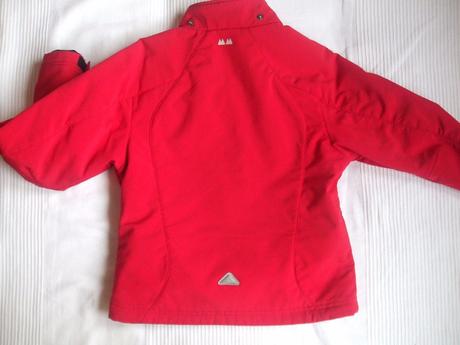 Outdoorová bunda, 128