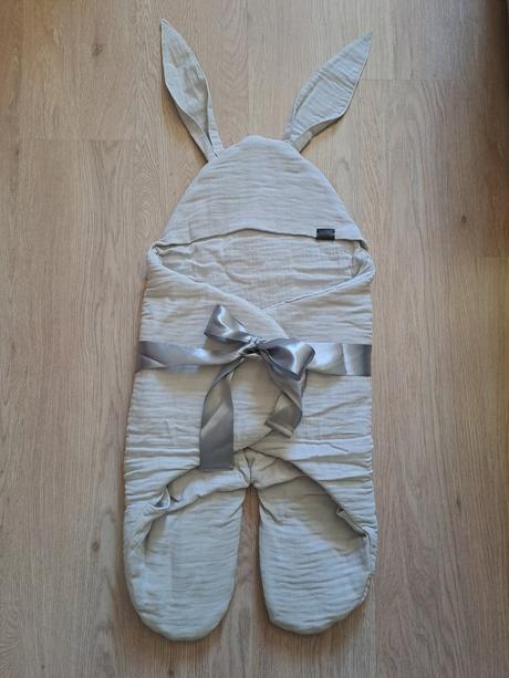 Seda muselinova lahka deka do vajicka by sues,