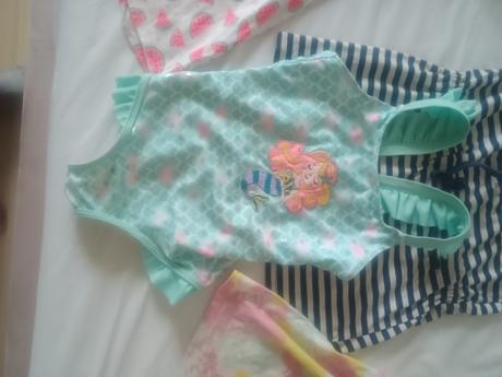 Balík letného oblečenia 116 -122, 122–134