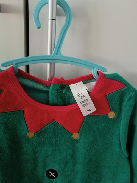 Vianočný overal, 86