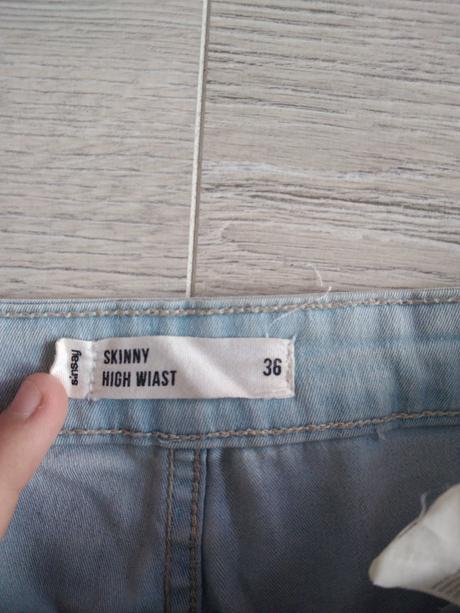 Dámske rifle, sinsay,36