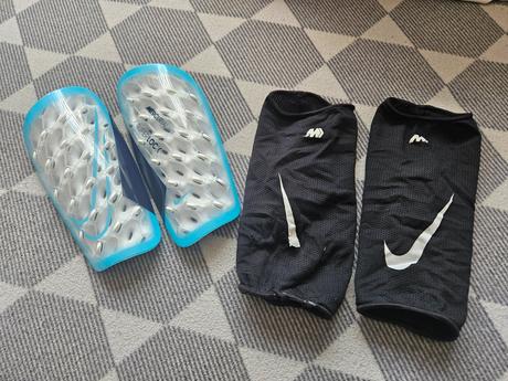 Chráničke nike mercurial,