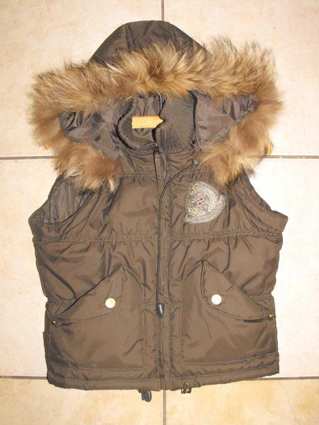 Krátka zateplená vesta s  kapucňou, xs