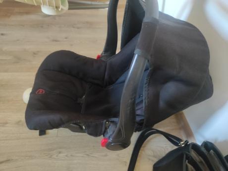 Autosedacka vajicko, abc design