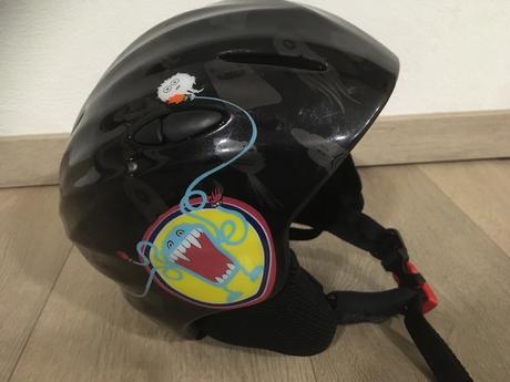 Krásna chlapčenská prilba zn.tecnopro, 