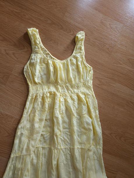 Žlté šaty v. l, l