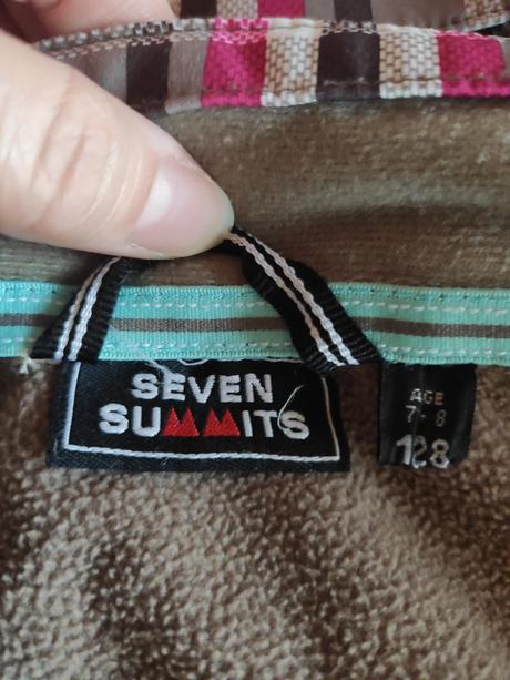 Softshellová vetrovka č. 128, 128