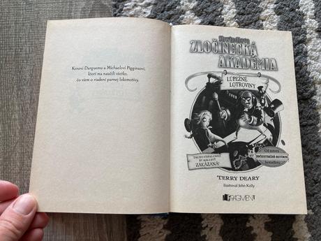 Zločinecká akadémia-lúpežné lotroviny,