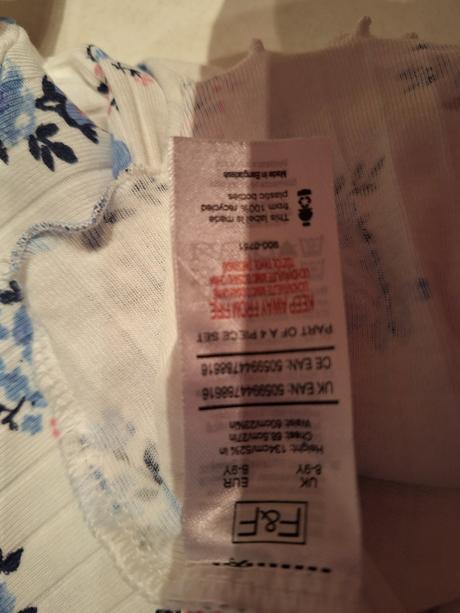 Predam pyzamka, f&f,134