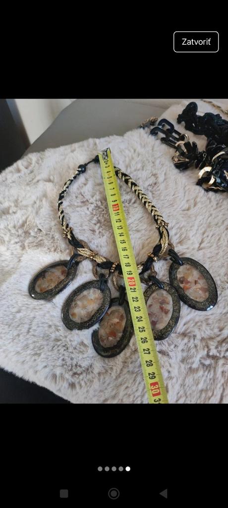 Dámsky náhrdelník, 