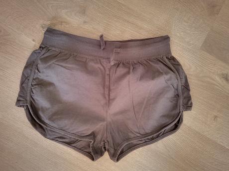 Šortky, pepco,140