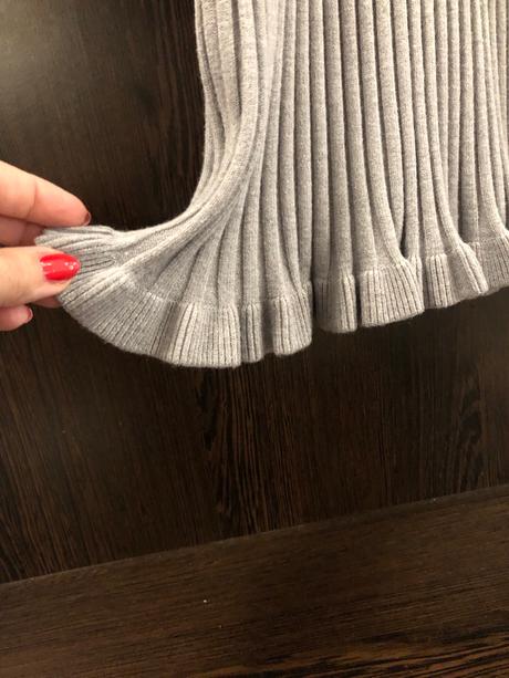 Suprava šaty a pulovrik, veľkosť s, s