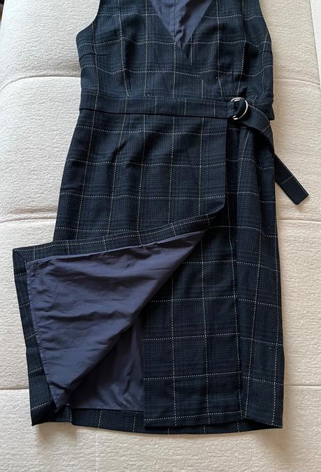 Tmavomodré zavinovacie šaty hallhuber, m/38, m