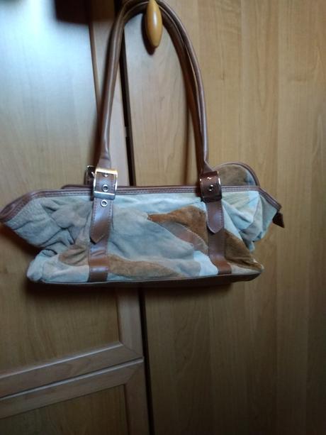 Kožena kabelka + puzdro alebo mala penaženka, 