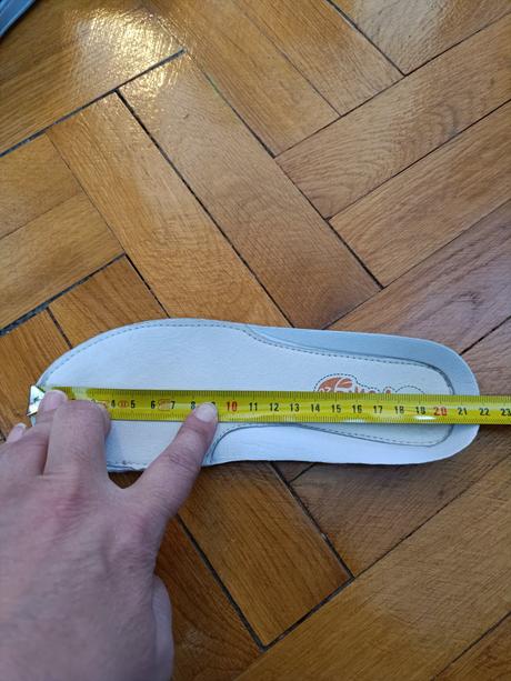 Prechodné topánky, 33