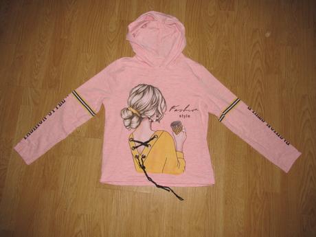 Ružové tričko s kapucňou v. 152, 152