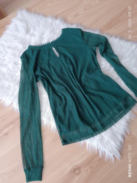 Elastická blúzka,top, takko,s
