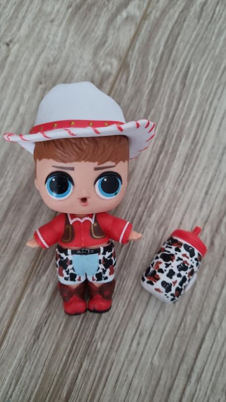 Bábiky lol, 