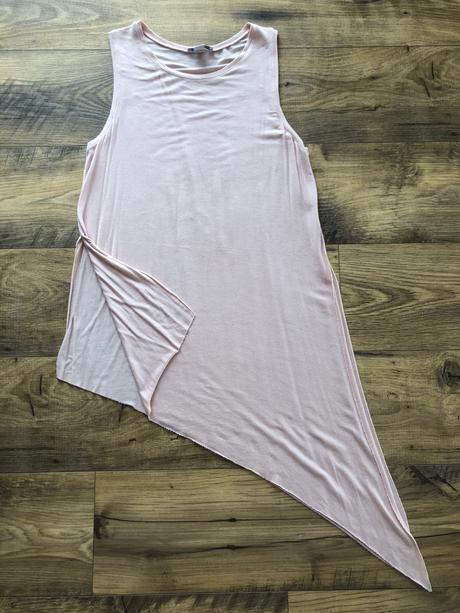 Predlzene tielko s, amisu,s