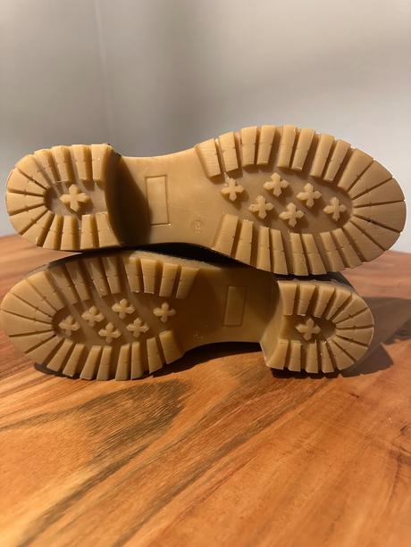 Vysoké kožené čižmy., 38