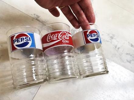 Staré socialistické retro poháre 8 ks, 