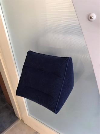 Cestovný polohovací vankúš, 