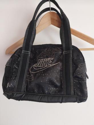 Kabelka nike, nike