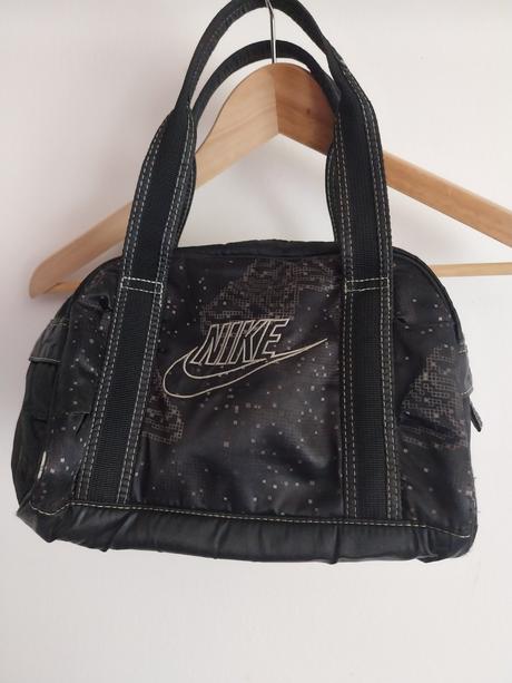 Kabelka nike, nike